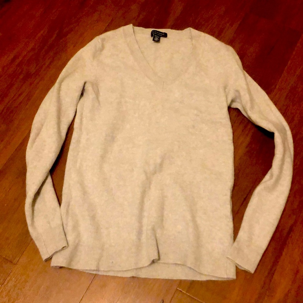 Grey cashmere sweater